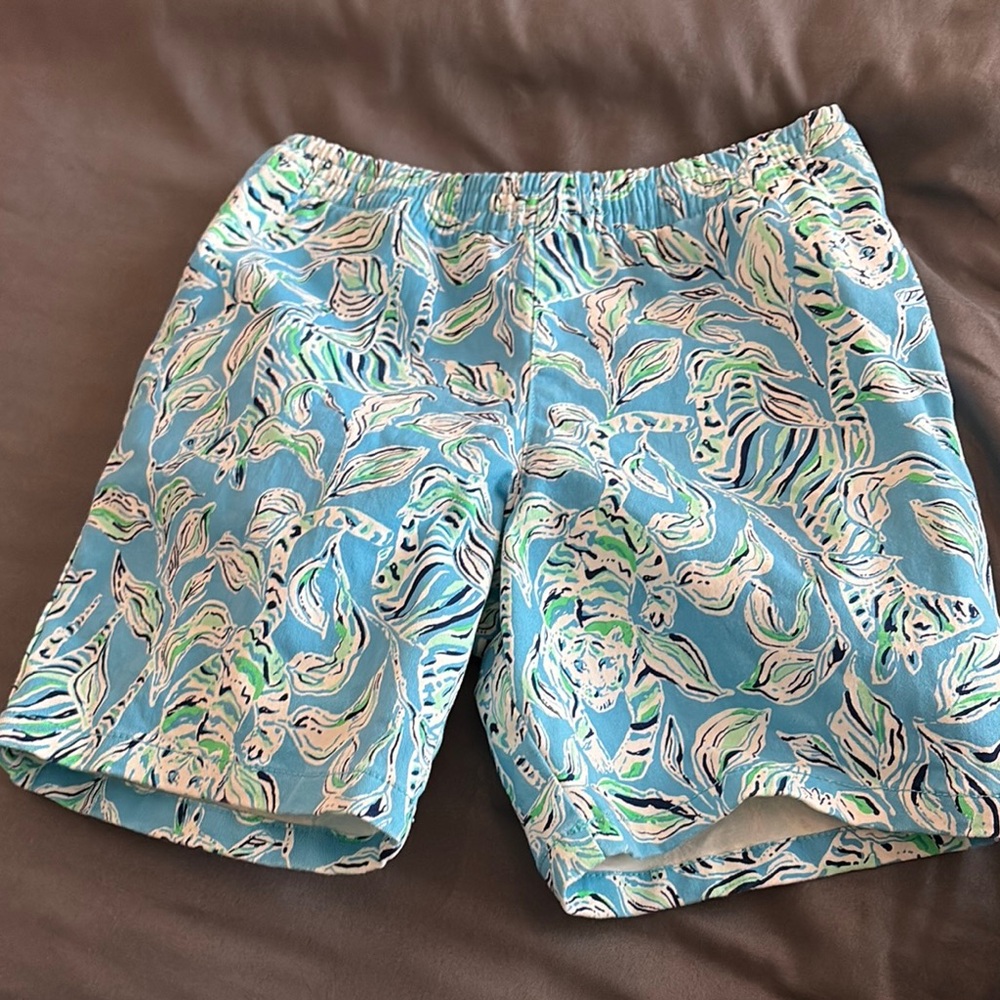 Lilly Pulitzer Blue Patterned Shorts